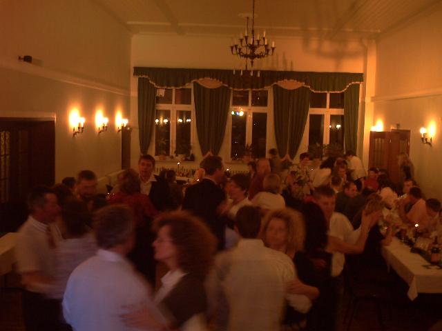 Duepow0705.JPG (30649 bytes)