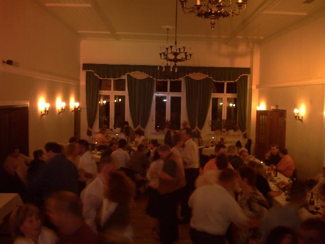 Duepow0709.JPG (31203 bytes)