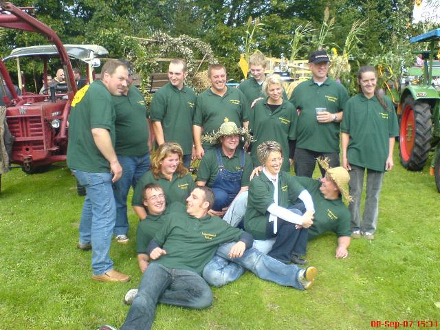 Erntef.Proettlin0704.jpg (80921 bytes)