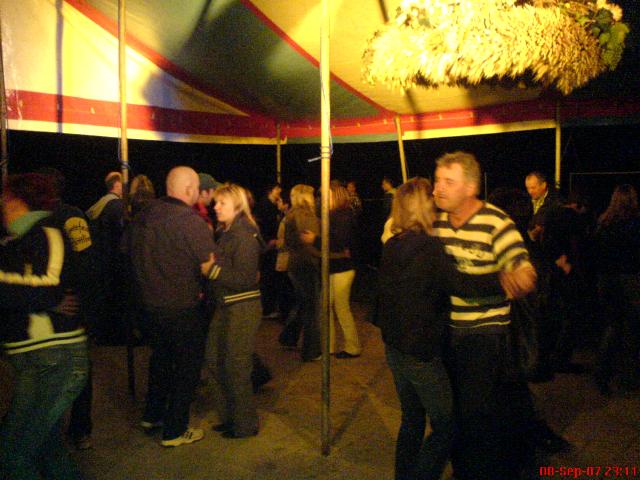 Erntef.Proettlin0713.jpg (52200 bytes)