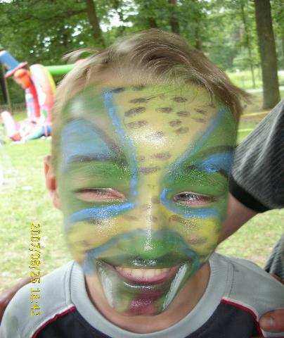 ErntefestReckenzin0712.jpg (34121 bytes)