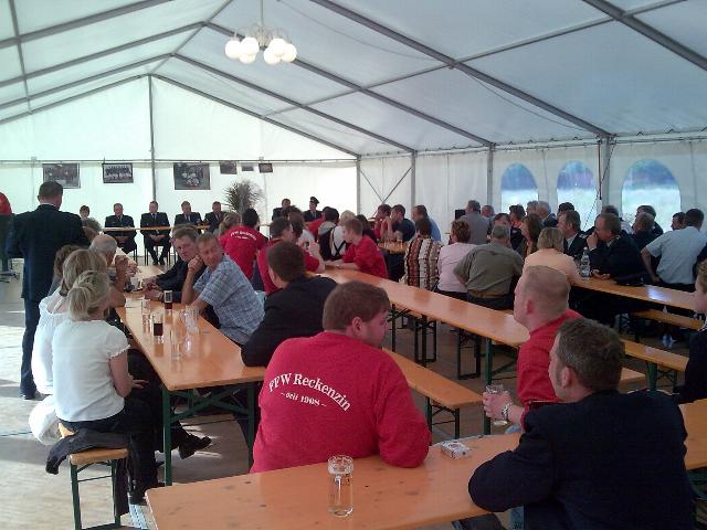 FFRECKENZIN0801.jpg (56124 bytes)