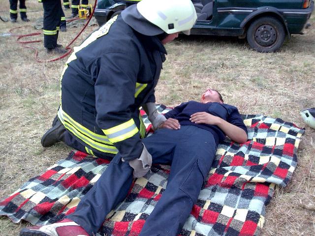 FFRECKENZIN0806.jpg (83867 bytes)