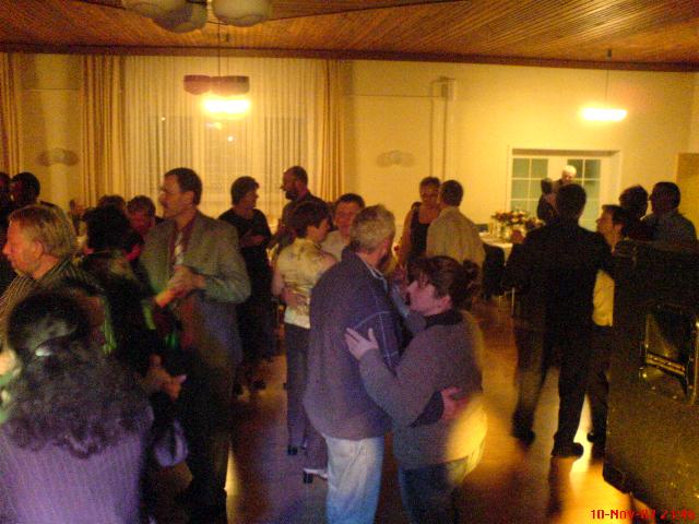 Gulow0704.jpg (51977 bytes)