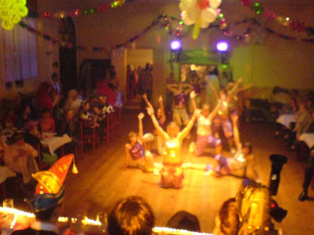 Kluess0702.jpg (48081 bytes)