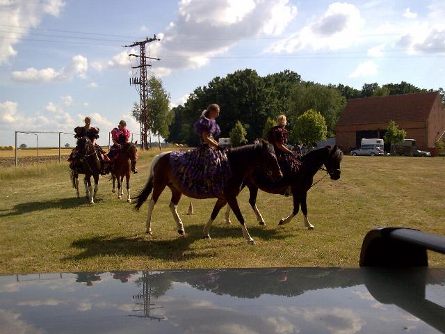 Milow0804.jpg (54748 bytes)