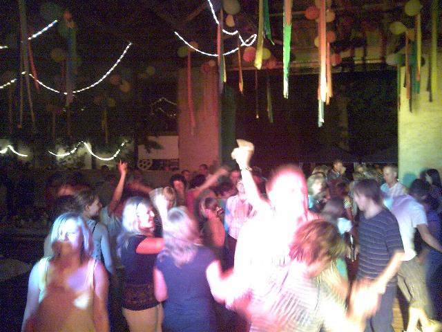 Milow0818.jpg (60828 bytes)