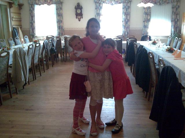 Paula0801.jpg (47323 bytes)