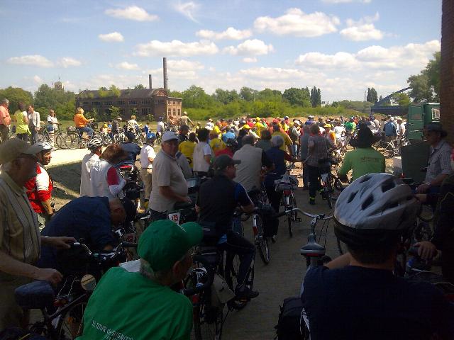 Tdp0813.jpg (54766 bytes)