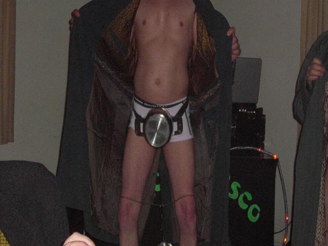 Techentin0808.jpg (33730 bytes)