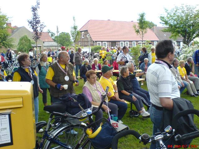 Tour0707.jpg (74093 bytes)