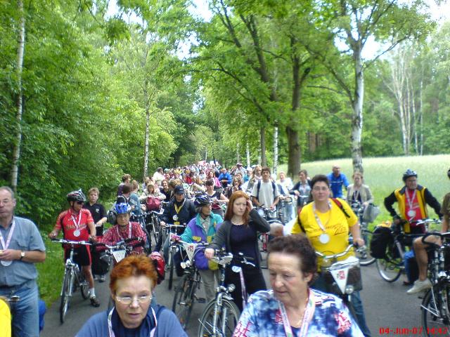 Tour0709.jpg (86038 bytes)