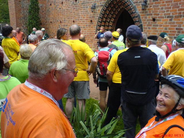 Tour0717.jpg (63589 bytes)