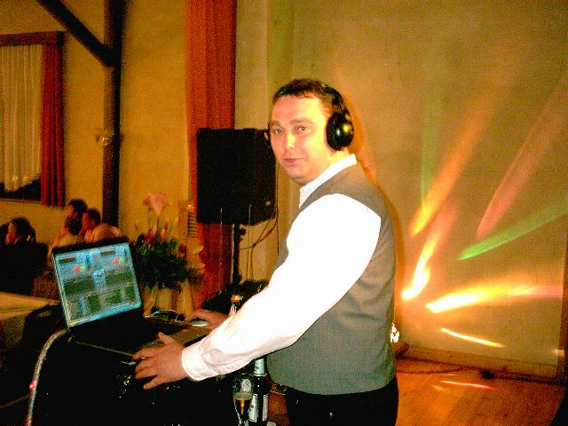 andrealars05.jpg (55130 bytes)